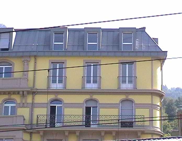 yellowbuilding